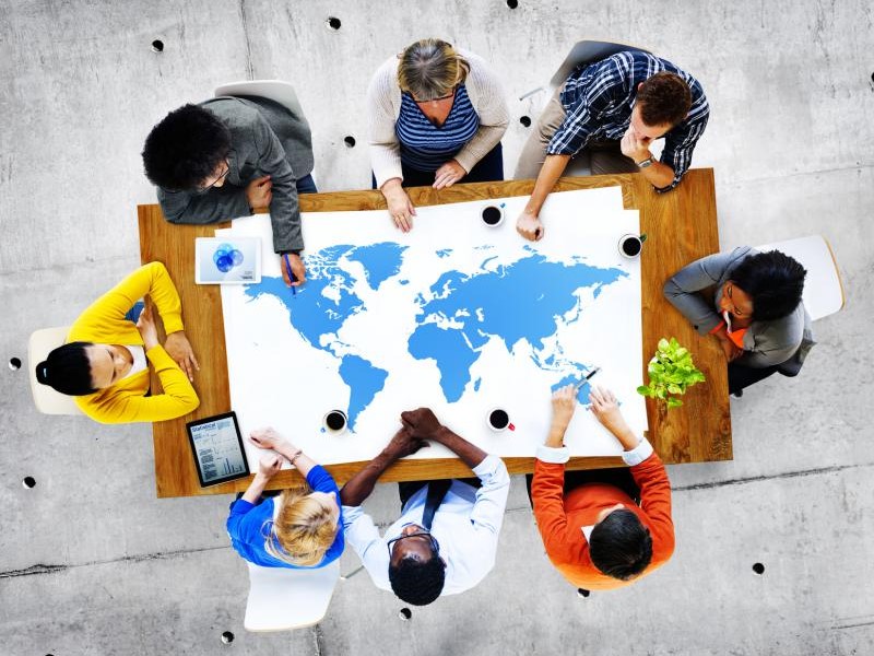 Cross-Cultural Communication in a Globalized World